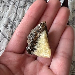 Septarian raw crystal